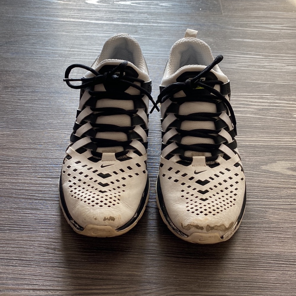 Nike Air Max Shoes - Picture 3 of 5